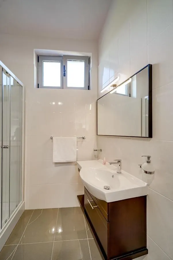 Apartment Hana Zambratija  0*, Zambratija (Istria) Croatia